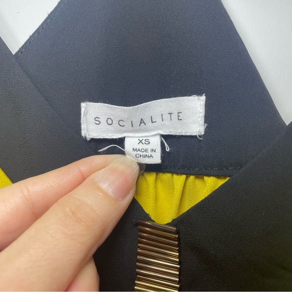 Socialite Yellow Black Cold Shoulder Camisole Strappy Top XS Women - Picture 2 of 8